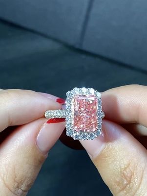 4.56ct Labor Diamond Jewelry Pink Radiant Cut Diamond Ring