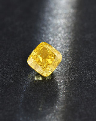 HPHT-Labor stellte gelben Diamond Loose Cushion Cut 10 Mohs her