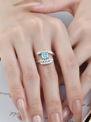 Hoher Klarheits-Fantasie-Diamond Rings Blue Cushion Cut-Ehering