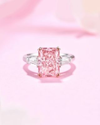 18k Weißgold Synthetischer Diamant Ring Große Größe 4,31ct Fancy Pink Radiant Cut Diamant