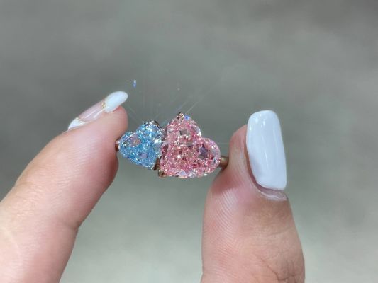 Pink&Blue Lab Grown Diamond Rings Twin Heart Form 18k Weißgold Ringe