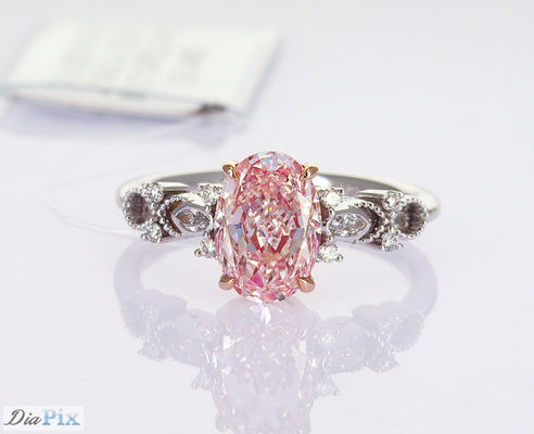 2.2ct IGI-zertifiziertes Labor, gewachsen, rosa, oval, synthetischer Diamant, klassischer Stil, 18 Karat, weißer Goldring