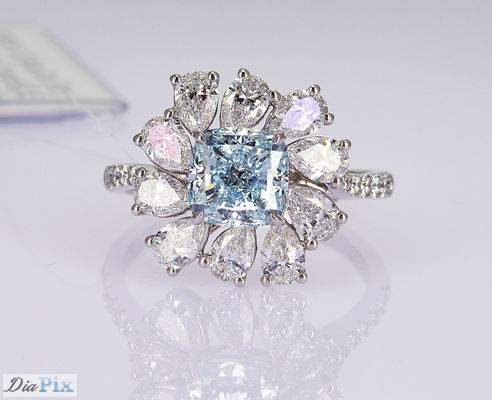 3.284ct Cushion Cut Sky Blue CVD Synthetische Diamantringe Luxus 18K Weißgold Set