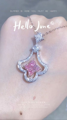 Vierblättrige Kleeblatt Lilie im Labor geschnitten, gewachsener Diamant Anhänger, schicker rosa, 2,93 ct.
