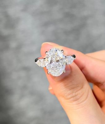 Laborgemachter Diamant Schmuck Drei Steine Verlobungsringe Hochzeitsringe kultivierte Diamanten
