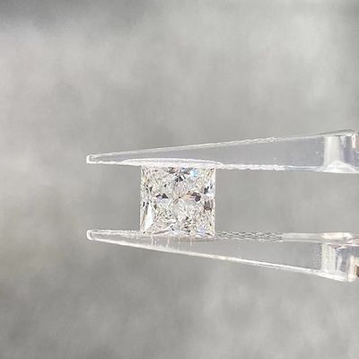 IGI-zertifiziertes Loose Lab mit CVD-Diamant 2.3ct E VVS2 Prinzessin-Schnitt