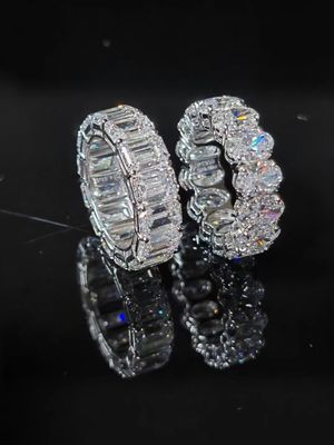 Ovaler Lab-Grown Diamantringe Smaragd geschnitten Ewig Diamantring