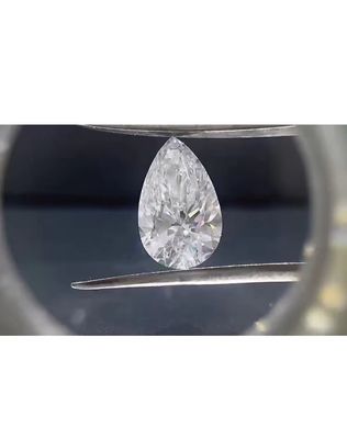 Das Labor für Birnenform hat Diamanten erzeugt, CVD kultiviert, Diamanten bestehen den Test ohne Bogenkrawatte.