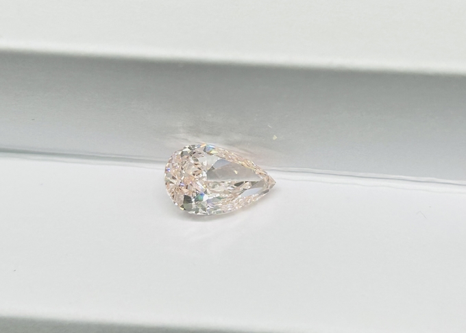 Ovaler Bearbeitungsdiamant 2 des birnenförmigen Rosabearbeitung der Labor 1.64CT hellen verschiedenen dekorativen Bohrgerätrosas