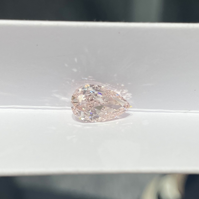 Ovaler Bearbeitungsdiamant 4 des birnenförmigen Rosabearbeitung der Labor 1.64CT hellen verschiedenen dekorativen Bohrgerätrosas